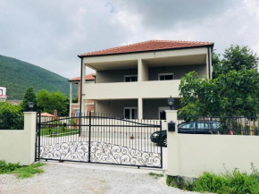 Гостиница Apartmani Vivami  Будва